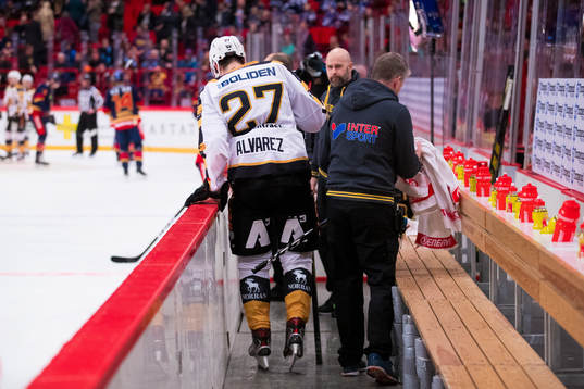 Skellefteås Robin Alvarez med en skada