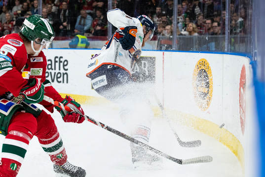 Växjös Ludvig Nilsson och Frölundas Jacob Moverare