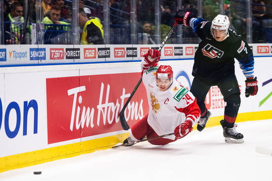 Grigori Denisenko of Russia and Spencer Stastney of USA