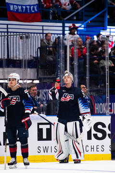 Goalkeeper Spencer Knight of USA