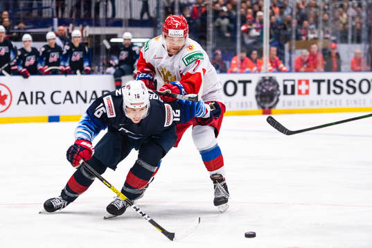 Nicholas Robertson of USA and Alexander Khovanov of Russia