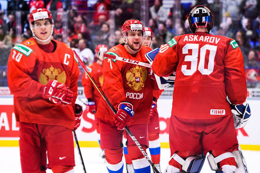 Alexander Khovanov of Russia celebrates