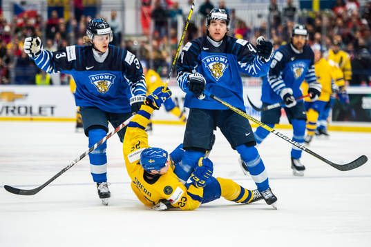 Linus Öberg of Sweden against Aatu Räty and Ville Heinola