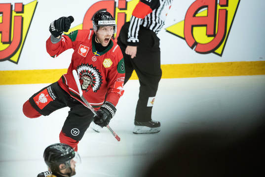 Viktor Ekbom of Frölunda celebrates