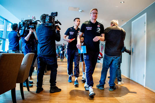 Goalkeeper Espen Christensen and Magnus Gullerud of Norway