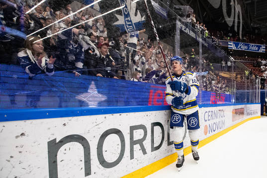 Leksands Martin Karlsson jublar