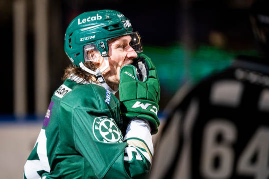 Färjestads Jesper Olofsson jublar