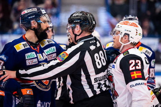 Växjös Daniel Rahimi och Malmö Redhawks Christoffer