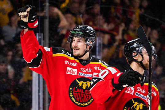 Luleås Emil Larsson jublar