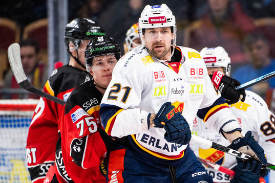 Luleås Arttu Ilomäki och Djurgårdens Patrik Berglund