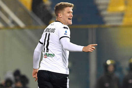 Andreas Cornelius of Parma celebrates the 2-0 goal
