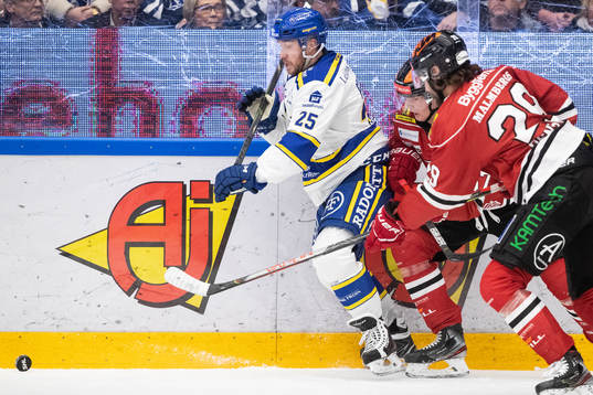 Leksands Linus Persson och Örebros Alfred Barklund och
