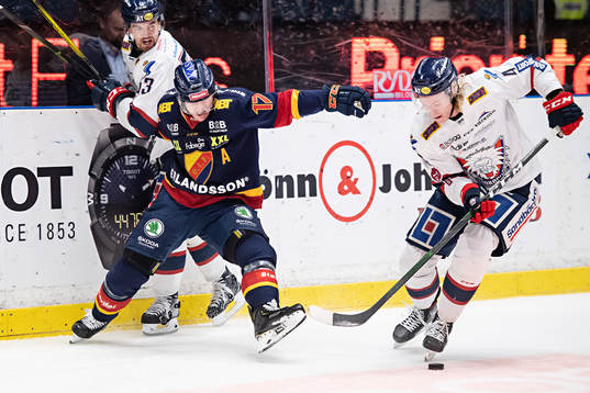 Djurgårdens Henrik Eriksson mot Linköpings Eddie Larsson