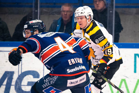 Skellefteås Tuomas Kiiskinen och Växjös Tim Erixon