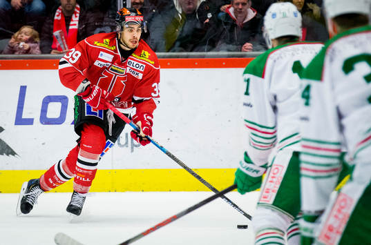 Örebros Jordan Boucher