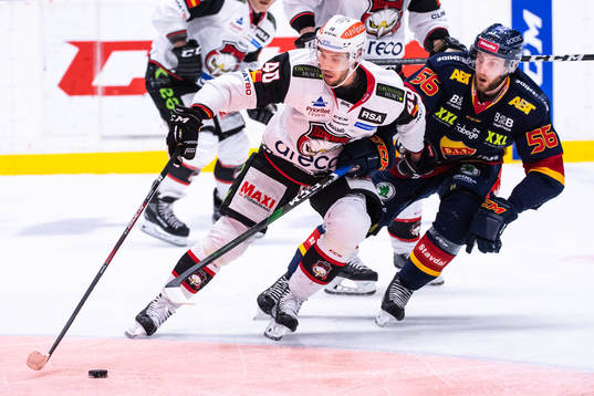Malmö Redhawks Jesper Jensen och Djurgårdens Robin Norell