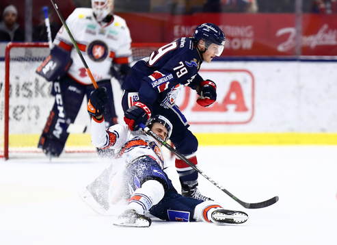 Växjös Tim Erixon och Linköpings Patrik Lundh