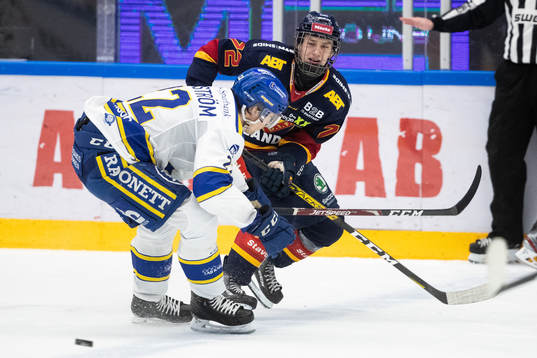 Leksands Sebastian Wännström och Djurgårdens Emil