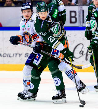 Växjös Oliver Bohm och Färjestads Albin Eriksson