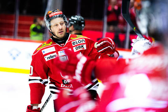 Örebros Marcus Weinstock jublar