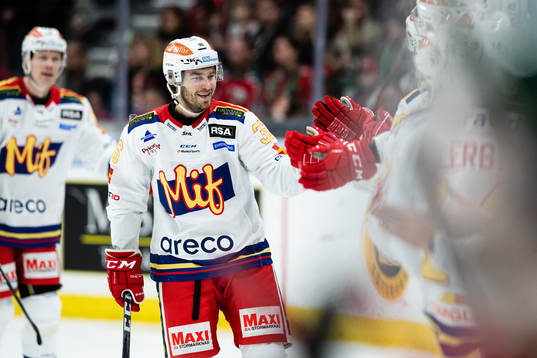 Malmö Redhawks Matias Myttynen jublar