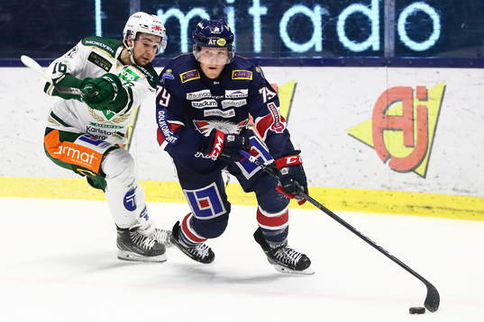 Linköpings Patrik Lundh och Färjestads Lucas