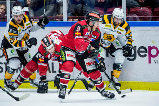 Malmö Redhawks Frederik Storm och Lars Bryggman mot