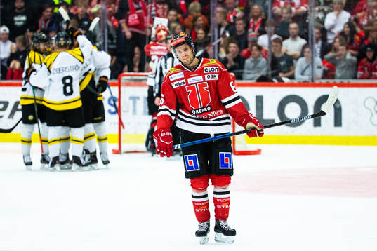 Örebros Mathias Bromé deppar