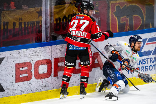 Luleås Nils Lundkvist och Växjös Brendan Shinnimin