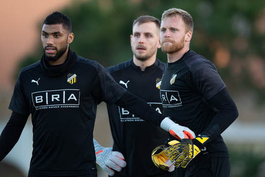 Häckens målvakt Jonathan Rasheed, målvakt Alexander Nadj