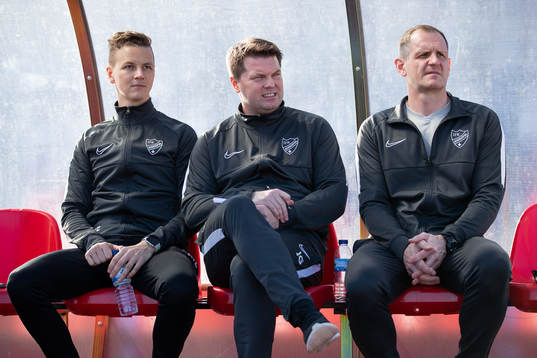 Mats Elfvendal goalkeeper trainer, head coach Jens