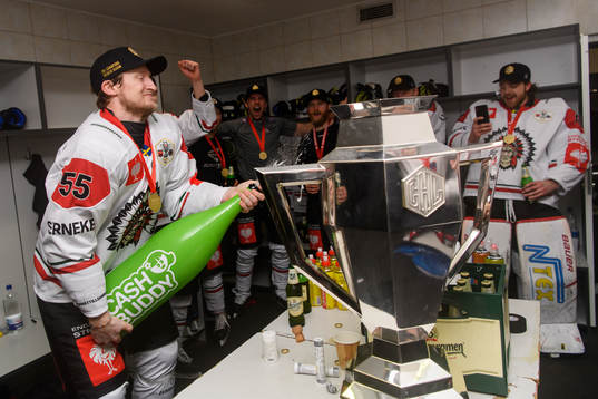 David Printz of Frölunda celebrates