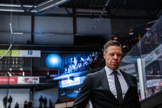 s assisterande tränare Nicklas Rahm
