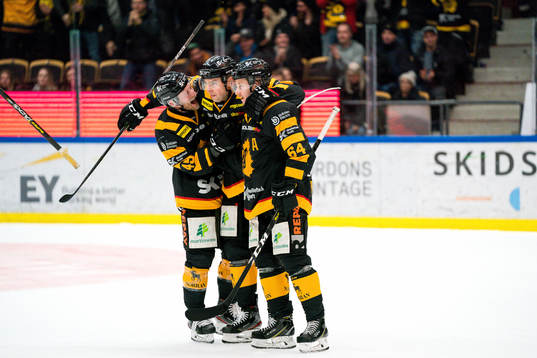 Skellefteås Oscar Möller , Joakim Lindström och Jonathan