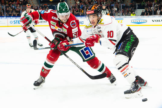 Frölundas Mats Rosseli Olsen och Örebros Shane Harper