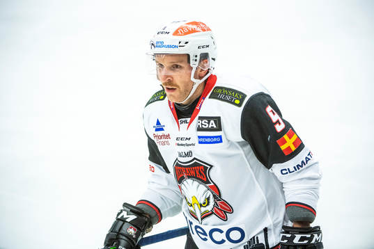 Malmö Redhawks Frederik Storm jublar
