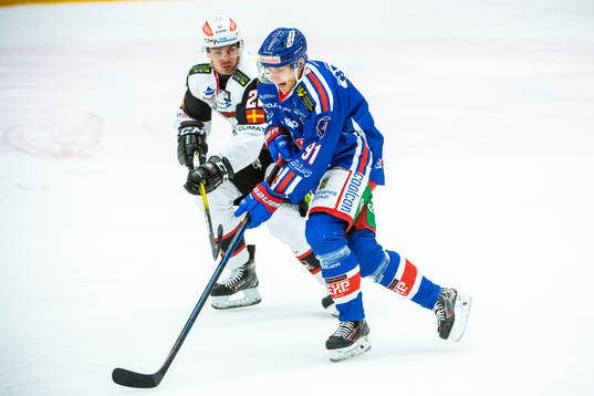Oskarshamns Rickard Palmberg och Malmö Redhawks Lars