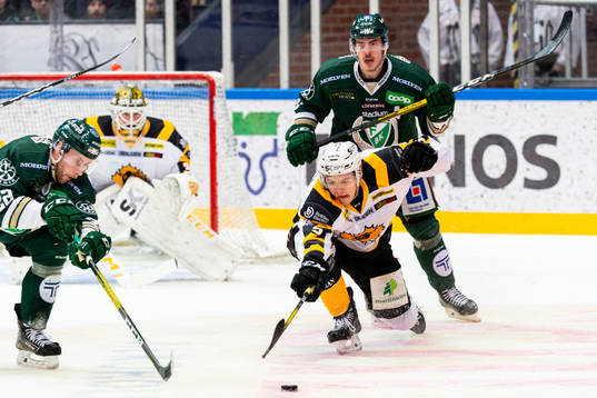 Färjestads Per Åslund och Skellefteås Philip Broberg