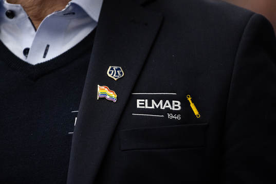 Pridepin på Leksands assisterande tränare Gunnar Persson