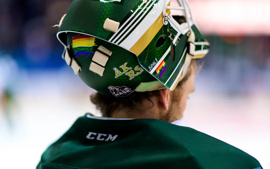 Färjestads prideambassadör målvakt Markus Svensson