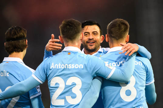 Malmö FFs Behrang Safari jublar med Marcus Antonsson och