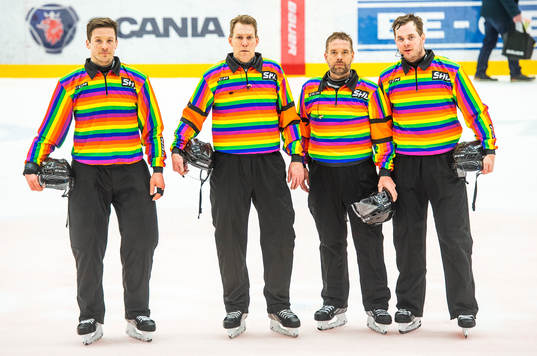 Domarna Daniel Persson, Morgan Johansson, Patrik Sjöberg