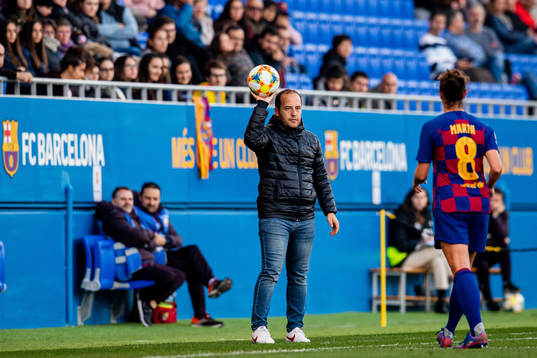 Lluis Cortés, head coach of Barcelona