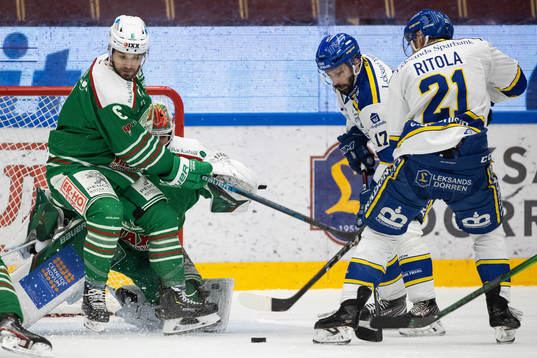 Rögles Craig Schira och Leksands Daniel Olsson Trkulja och