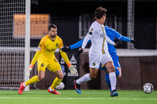 s målvakt Budimir Janosevic under träningsmatchen i fotboll mellan Akropolis och AIK den 19 februari 2020 i Stockholm.