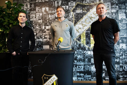 Häckens assisterande sportchef Martin Ericsson och