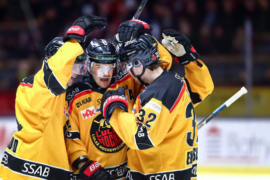 Luleås Karl Fabricius jublar