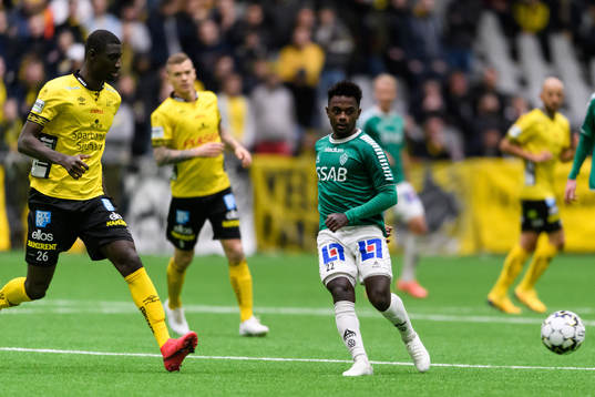 Brages Kristian Andersen och Elfsborgs Marokhy Ndione