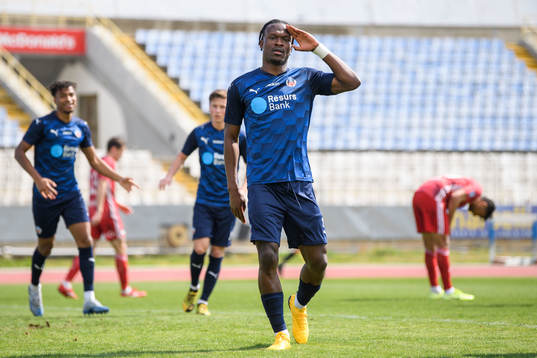 Helsingborgs Noel Mbo jublar efter 1-0