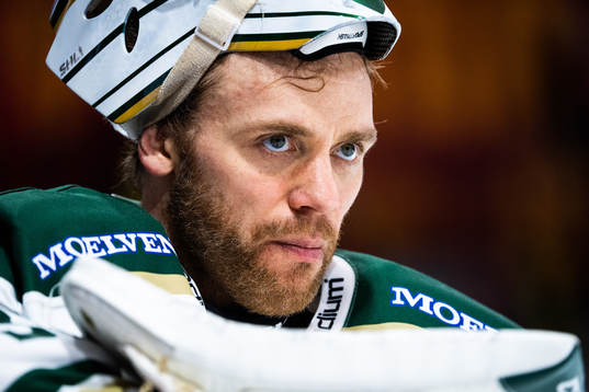 Färjestads målvakt Markus Svensson